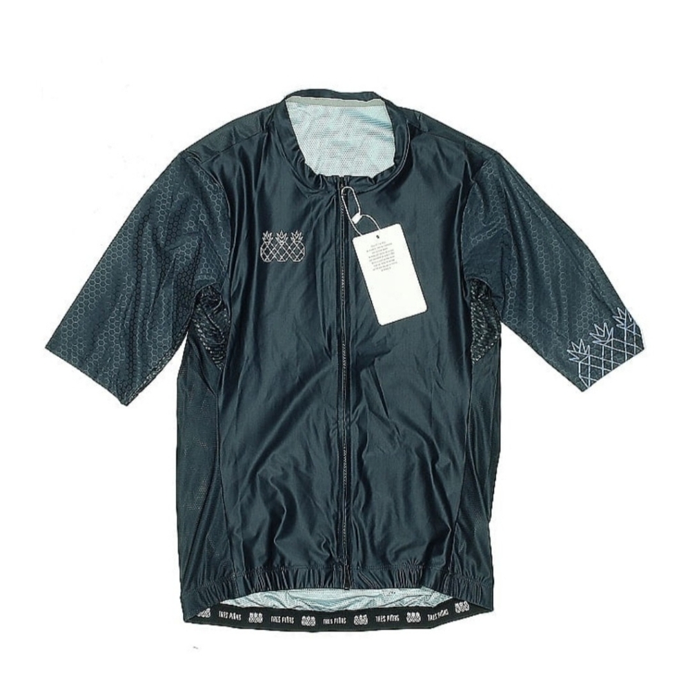 Tres Pinas Men’s Jersey NWT‎ Small